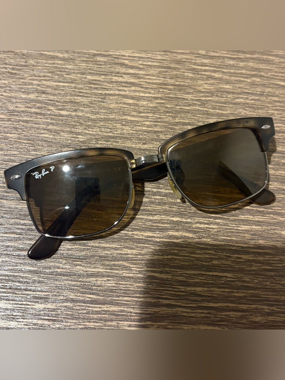 Ray-Ban Brown Tortoiseshell Sunglasses with Brown Lenses